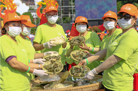 澳门开奖结果开奖记录表013和谁把屈原包粽子里了与谁把屈原包粽子里了呢